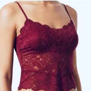New with tag Free people first love Burgundy Lace Camisole Top